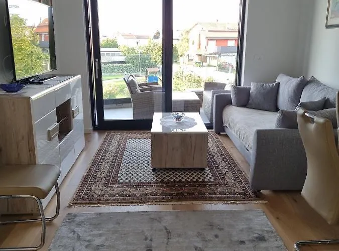 Apartament Horvat - *